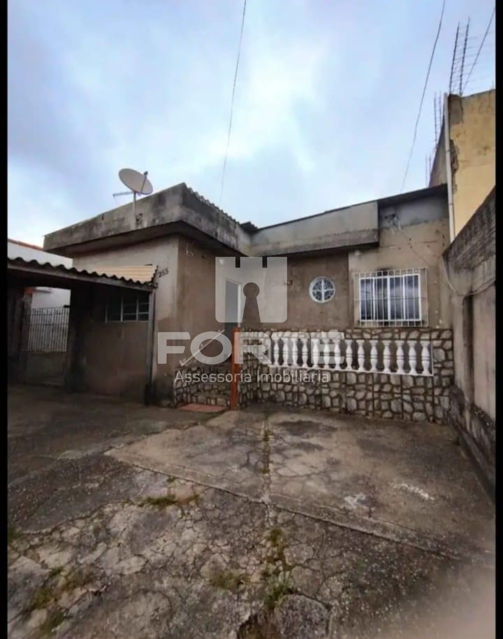 Casa à venda com 2 quartos, 175m² - Foto 1