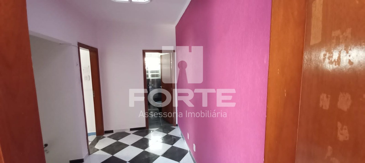 Casa para alugar com 3 quartos, 200m² - Foto 31