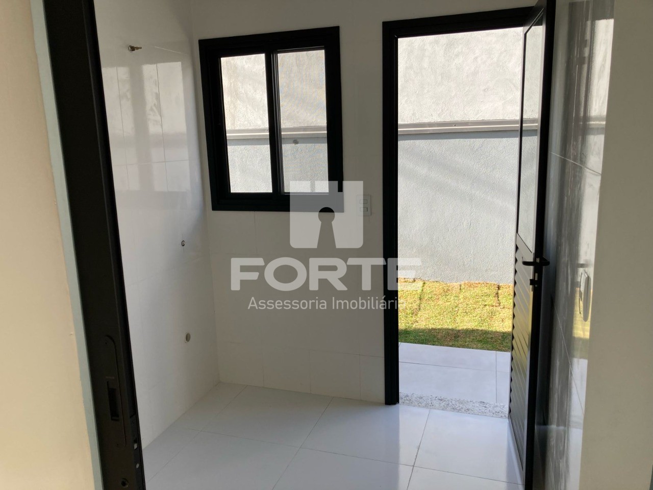 Casa à venda com 4 quartos, 342m² - Foto 23