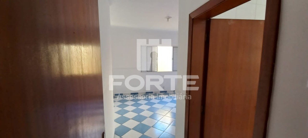 Casa para alugar com 3 quartos, 200m² - Foto 29