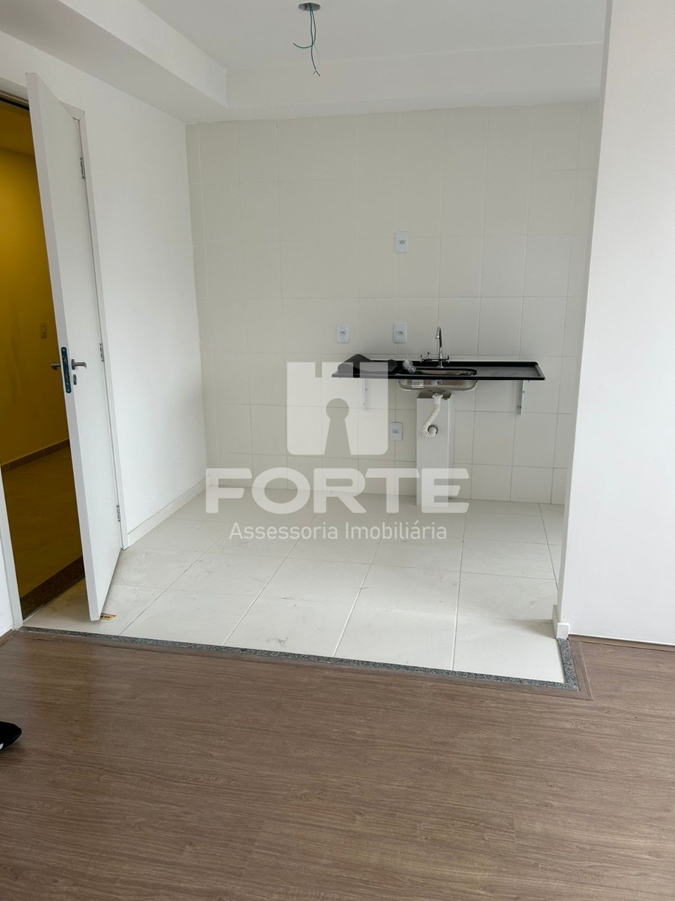 Apartamento à venda com 2 quartos, 42m² - Foto 5