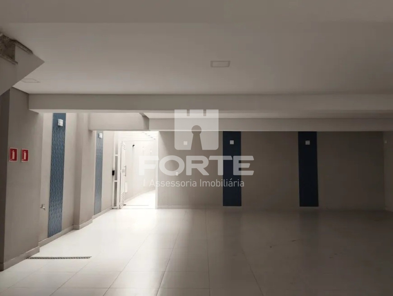 Apartamento à venda com 2 quartos, 42m² - Foto 15