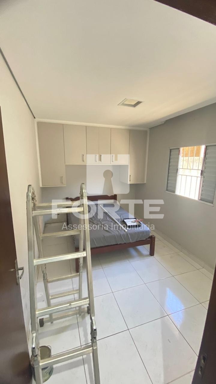 Casa à venda com 2 quartos, 65m² - Foto 5