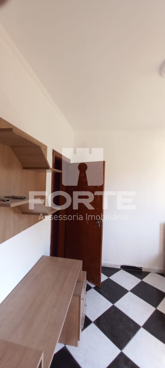 Casa para alugar com 3 quartos, 200m² - Foto 43