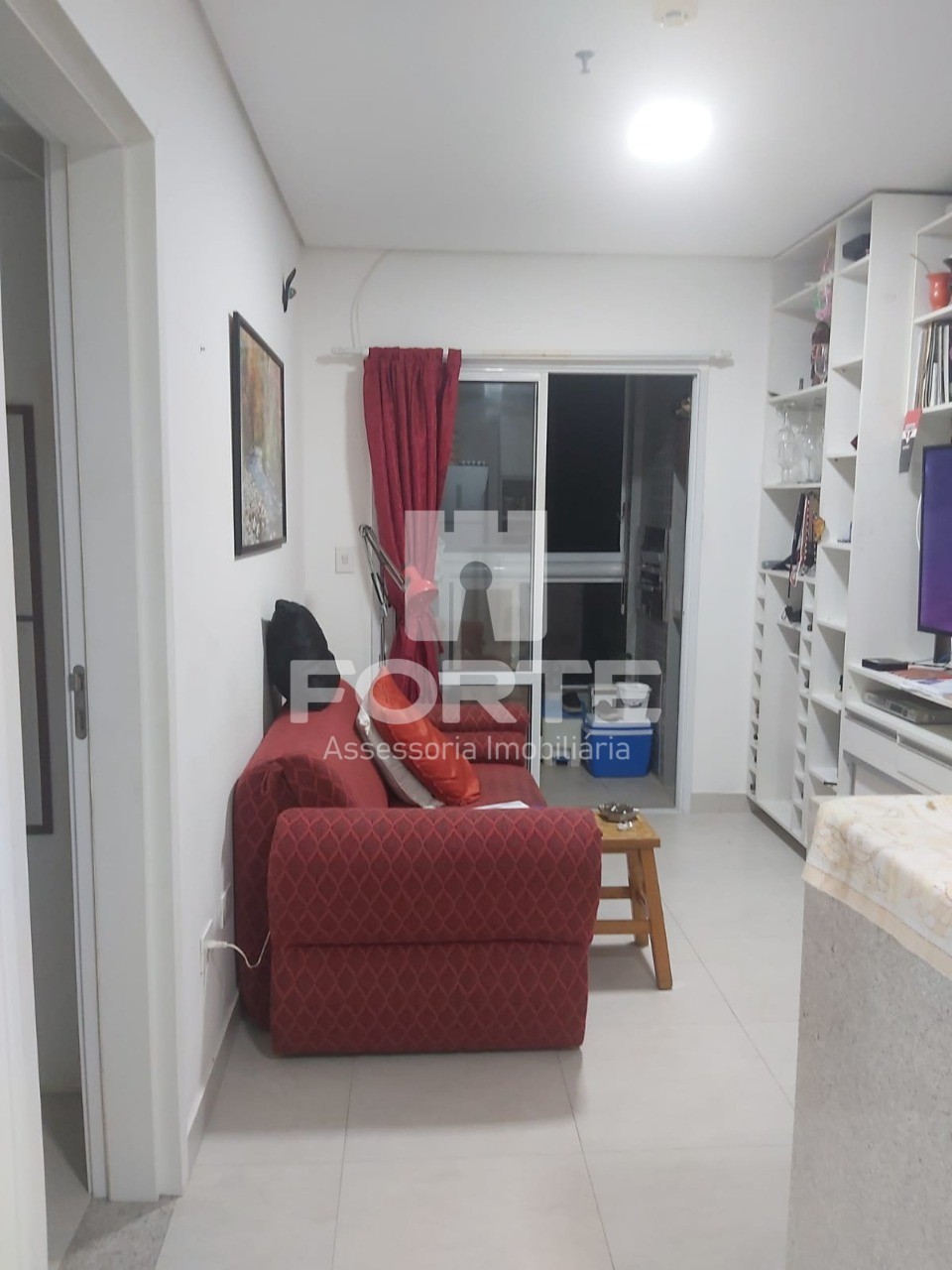 Apartamento à venda com 1 quarto, 43m² - Foto 6