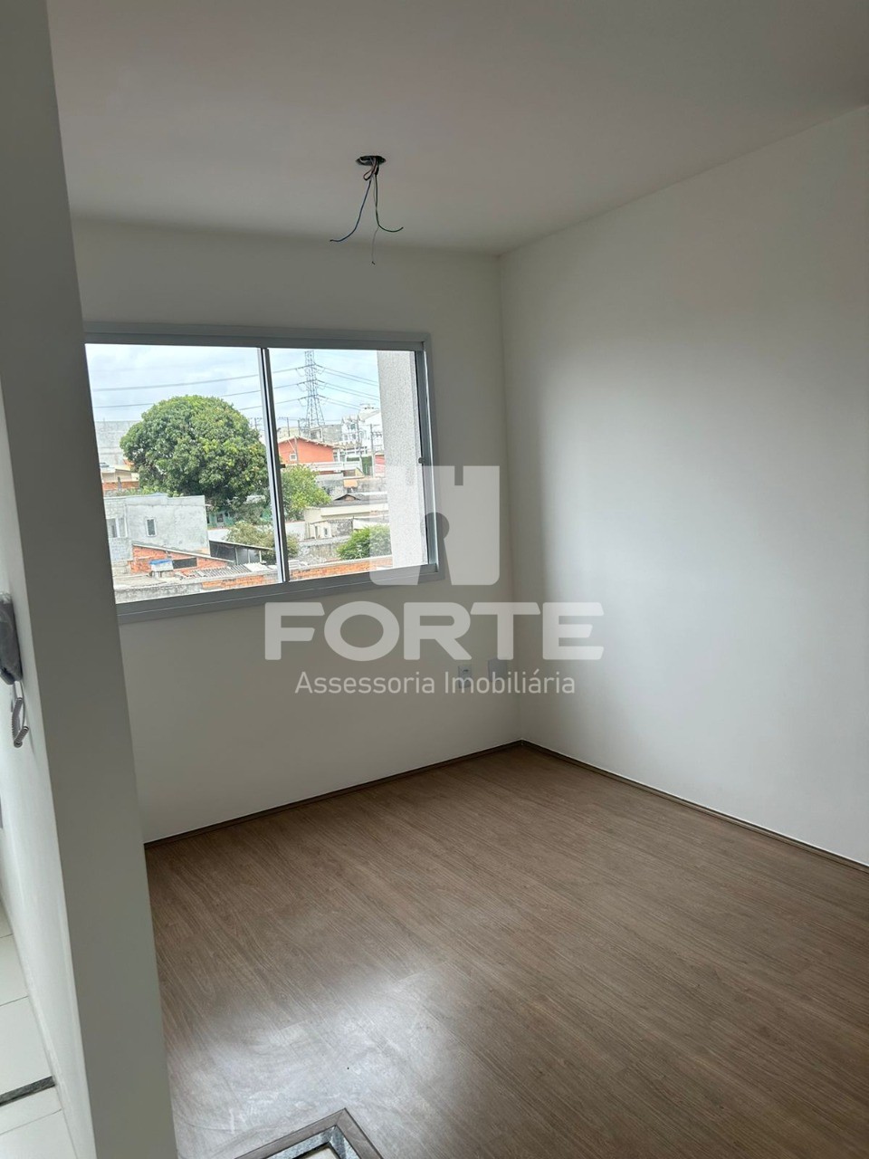 Apartamento à venda com 2 quartos, 42m² - Foto 3