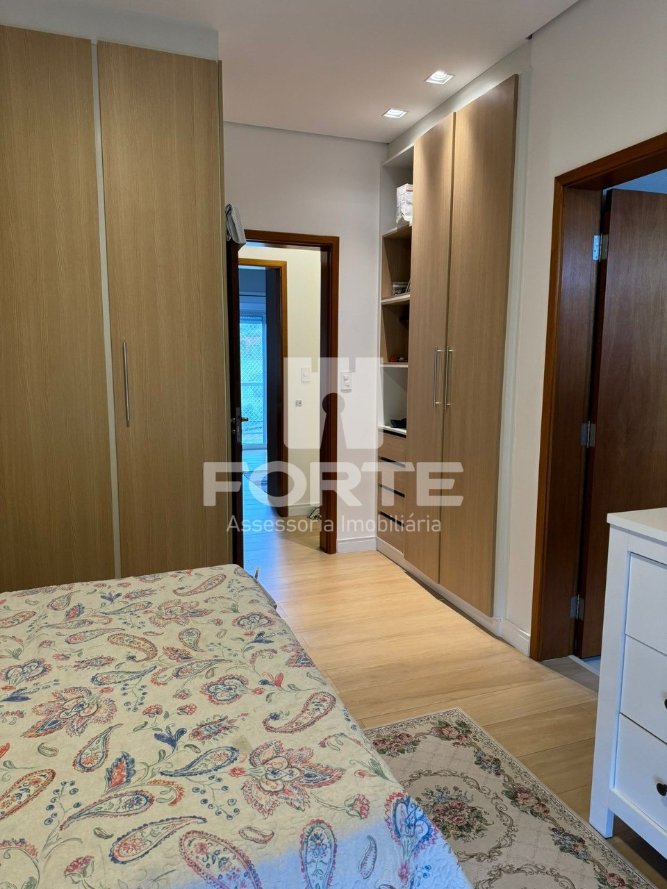 Casa à venda com 3 quartos, 176m² - Foto 10