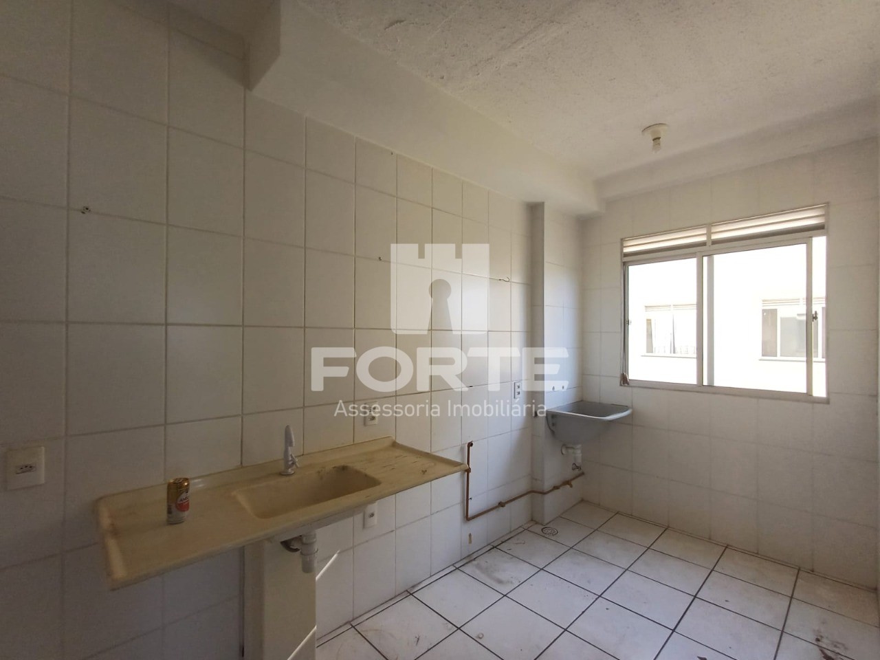 Apartamento à venda com 2 quartos, 65m² - Foto 17