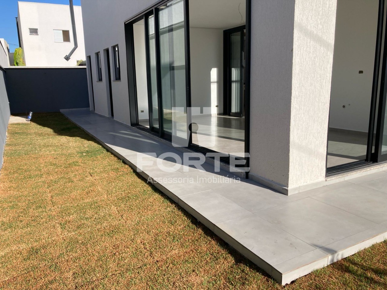 Casa à venda com 4 quartos, 342m² - Foto 61