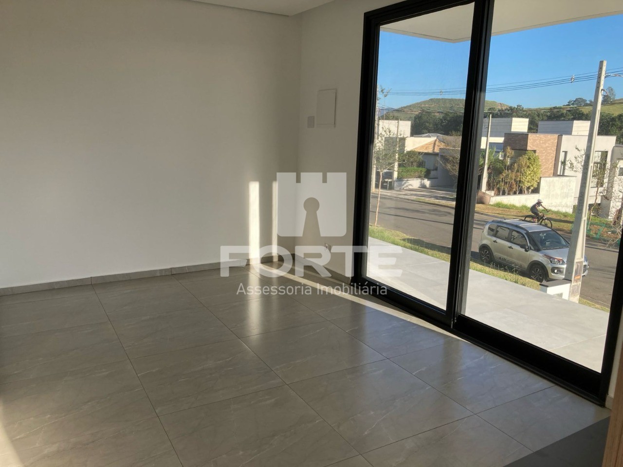 Casa à venda com 4 quartos, 342m² - Foto 14