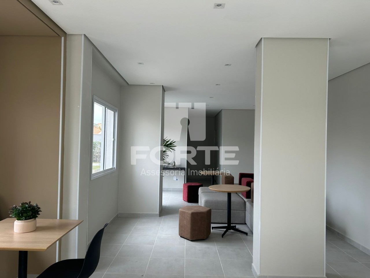 Apartamento à venda com 2 quartos, 42m² - Foto 15