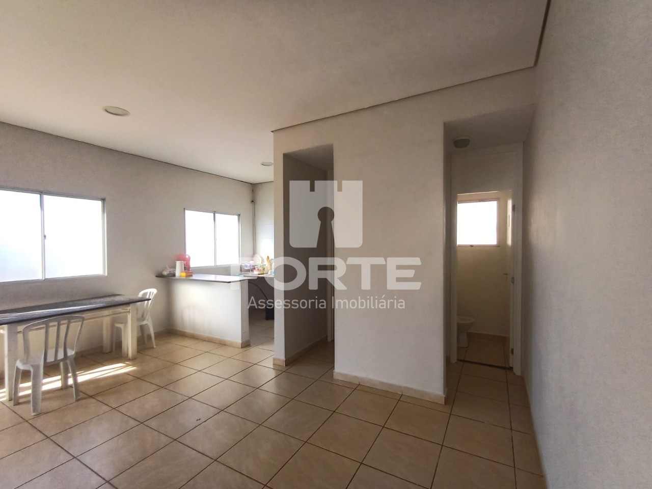 Apartamento à venda com 2 quartos, 65m² - Foto 8