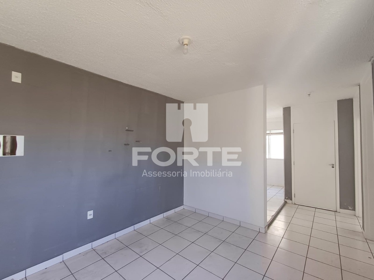 Apartamento à venda com 2 quartos, 65m² - Foto 1