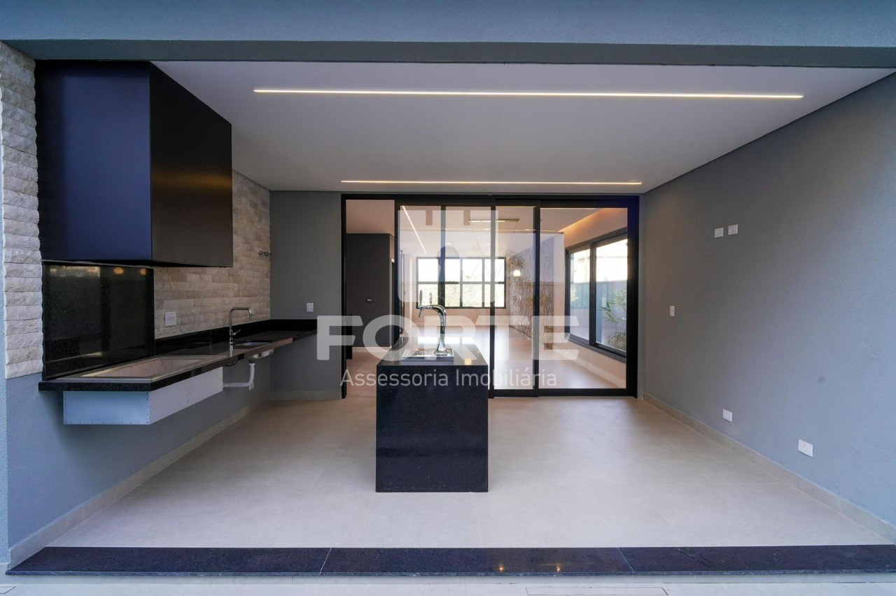 Casa à venda com 4 quartos, 263m² - Foto 7