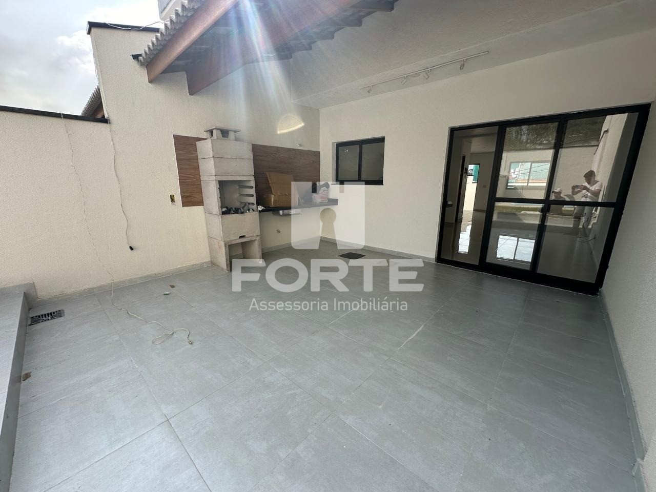 Casa à venda com 3 quartos, 120m² - Foto 8