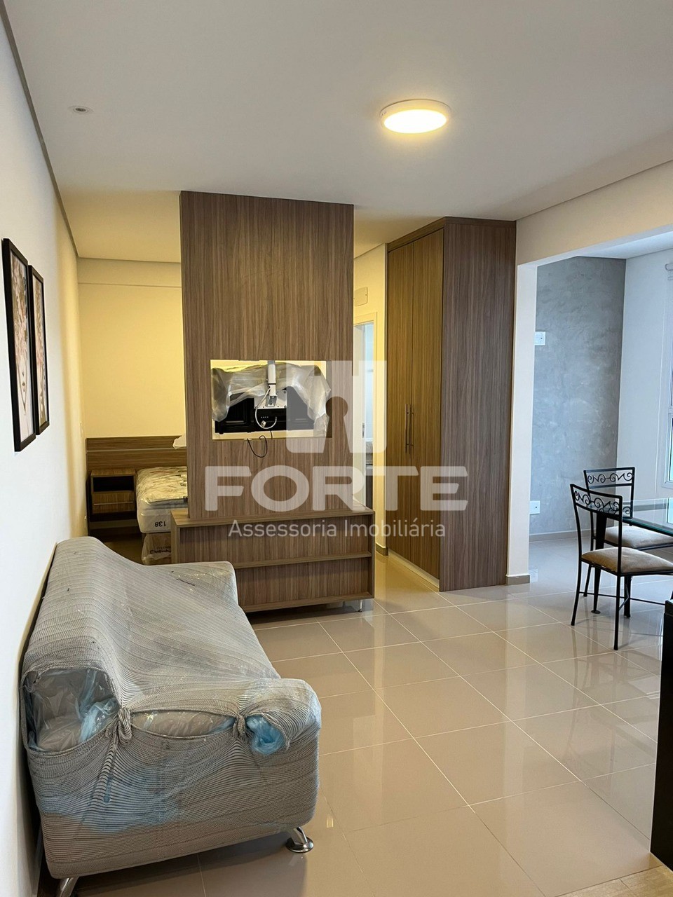 Apartamento para alugar com 1 quarto, 60m² - Foto 10