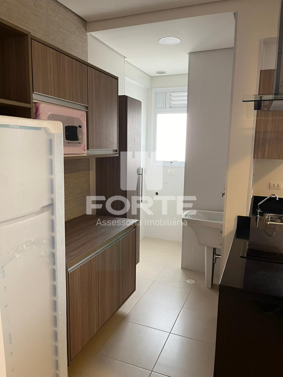 Apartamento para alugar com 1 quarto, 60m² - Foto 22