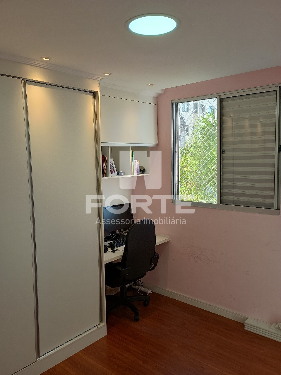 Apartamento à venda com 2 quartos, 53m² - Foto 17