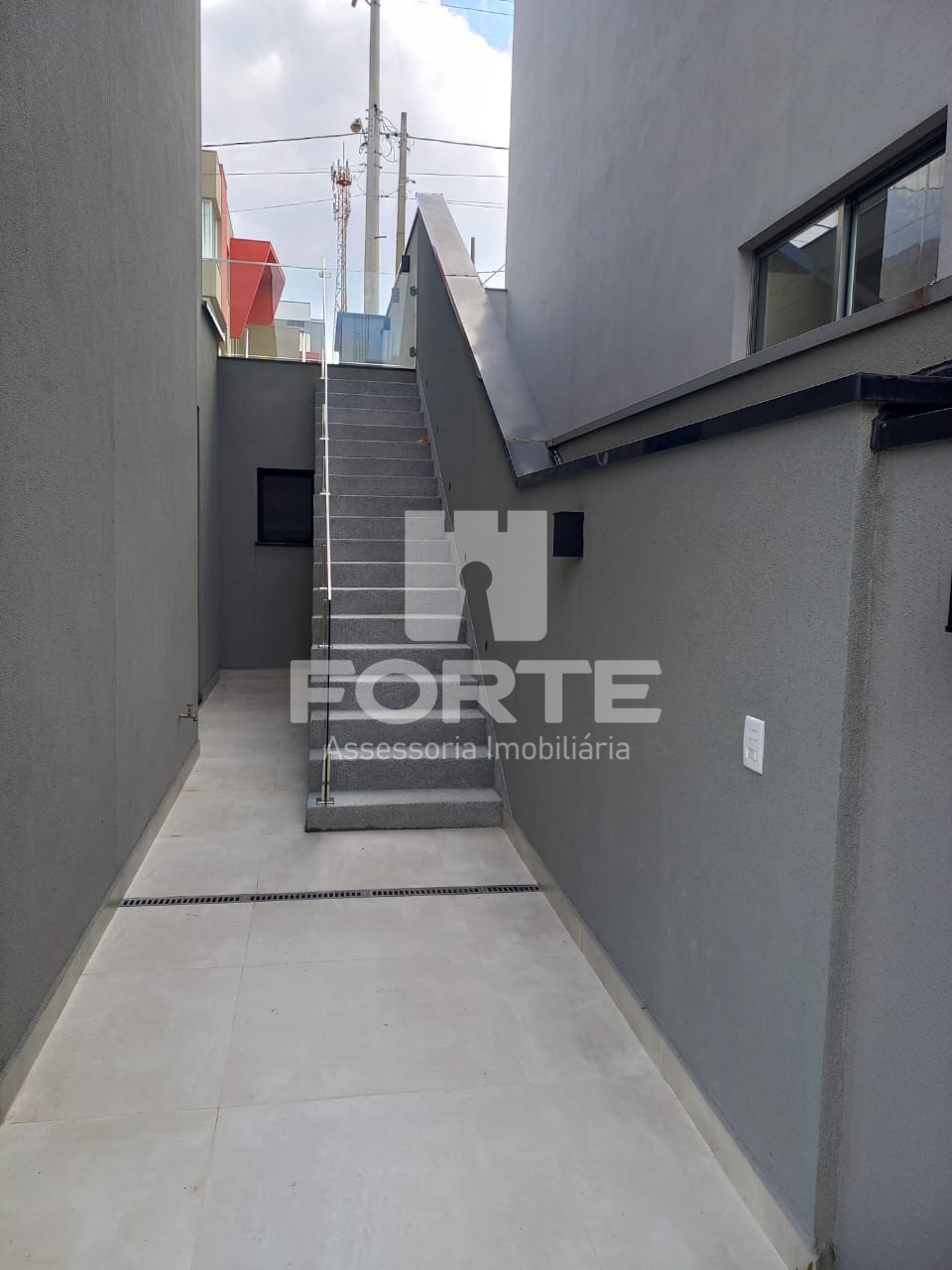 Casa à venda com 3 quartos, 311m² - Foto 11