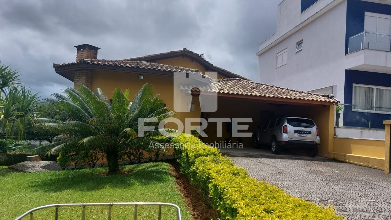 Casa à venda com 3 quartos, 325m² - Foto 29