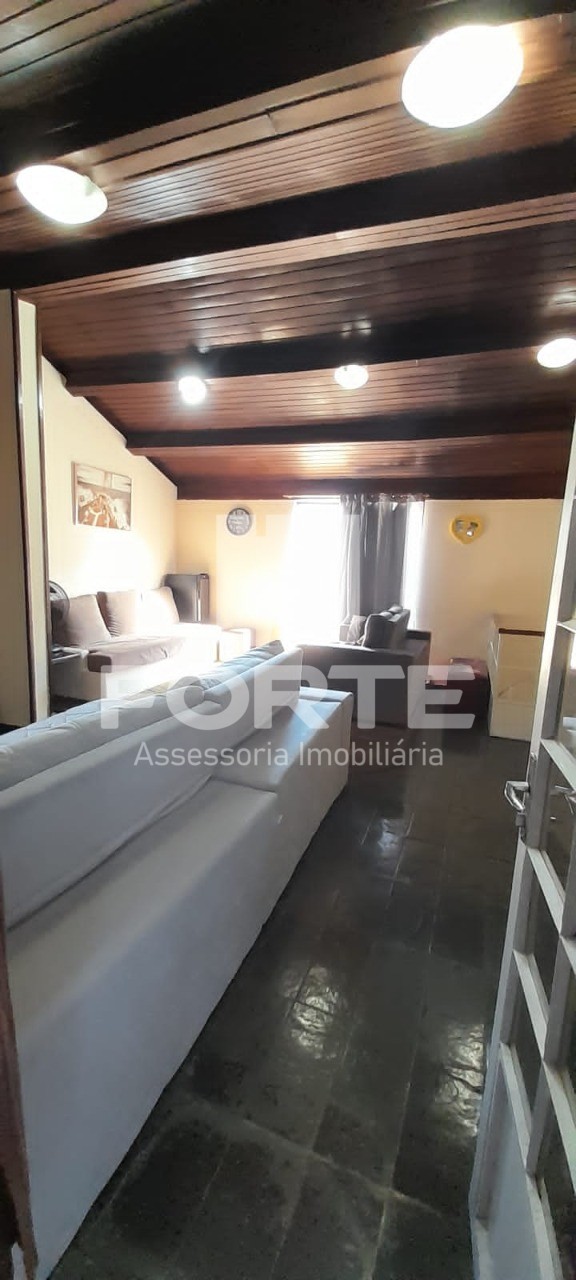 Casa à venda com 3 quartos, 168m² - Foto 13