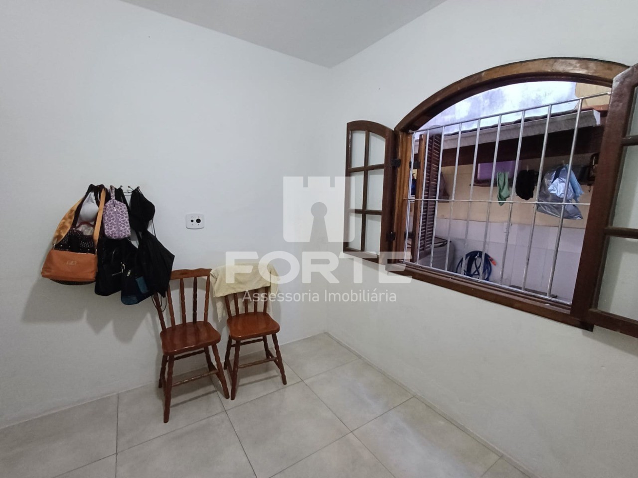 Casa à venda com 3 quartos, 150m² - Foto 26