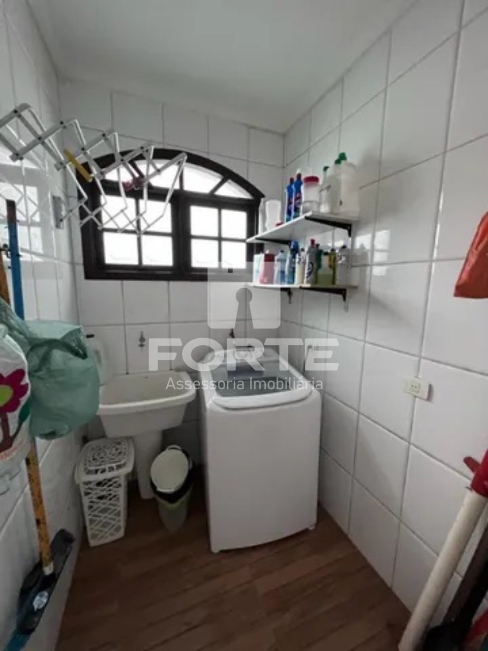 Casa à venda com 3 quartos, 120m² - Foto 7