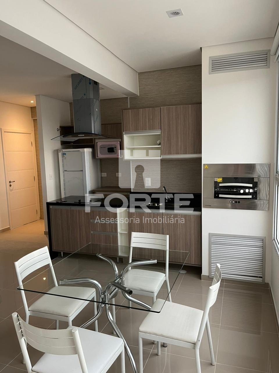 Apartamento para alugar com 1 quarto, 60m² - Foto 1