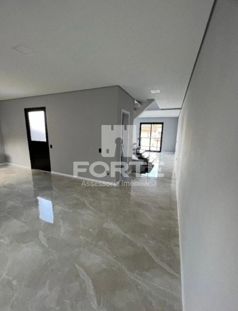 Casa à venda com 3 quartos, 250m² - Foto 15