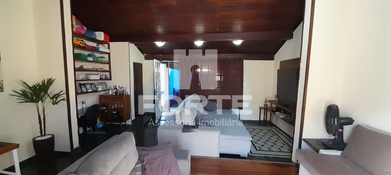 Casa à venda com 3 quartos, 168m² - Foto 17