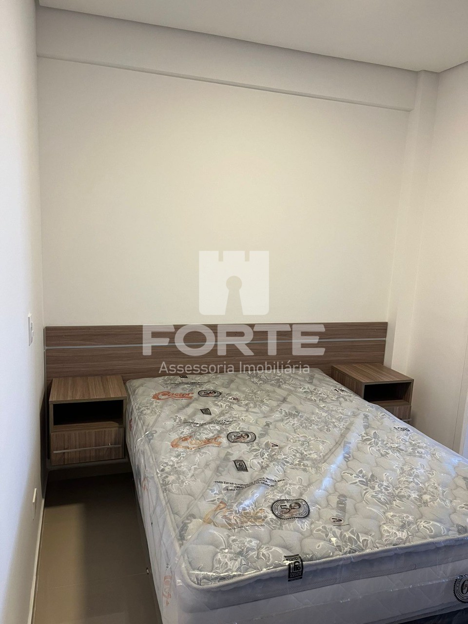 Apartamento para alugar com 1 quarto, 60m² - Foto 24