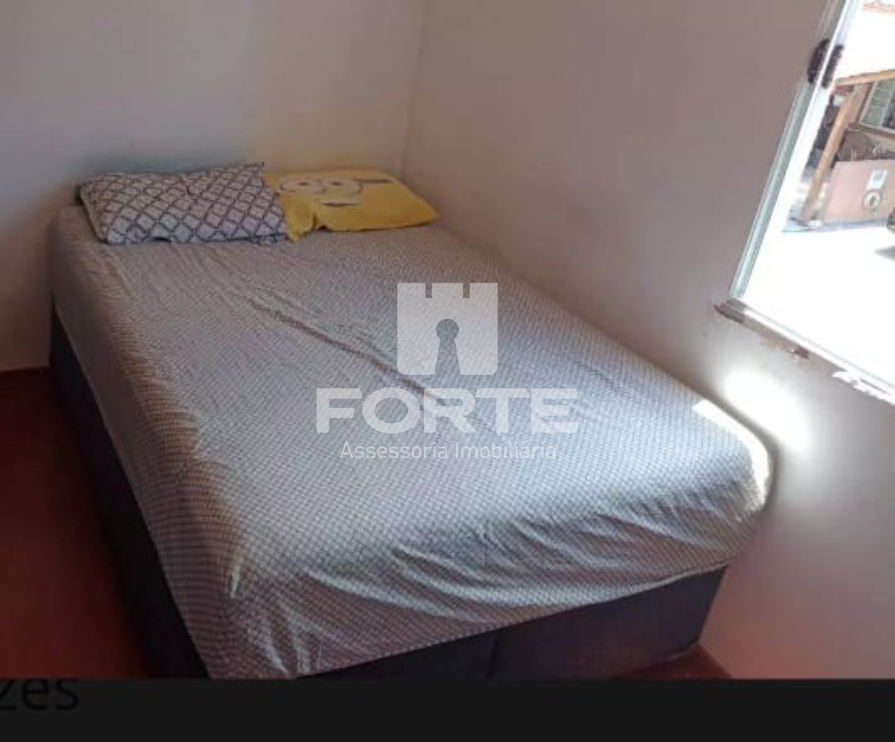 Casa à venda com 2 quartos, 56m² - Foto 10