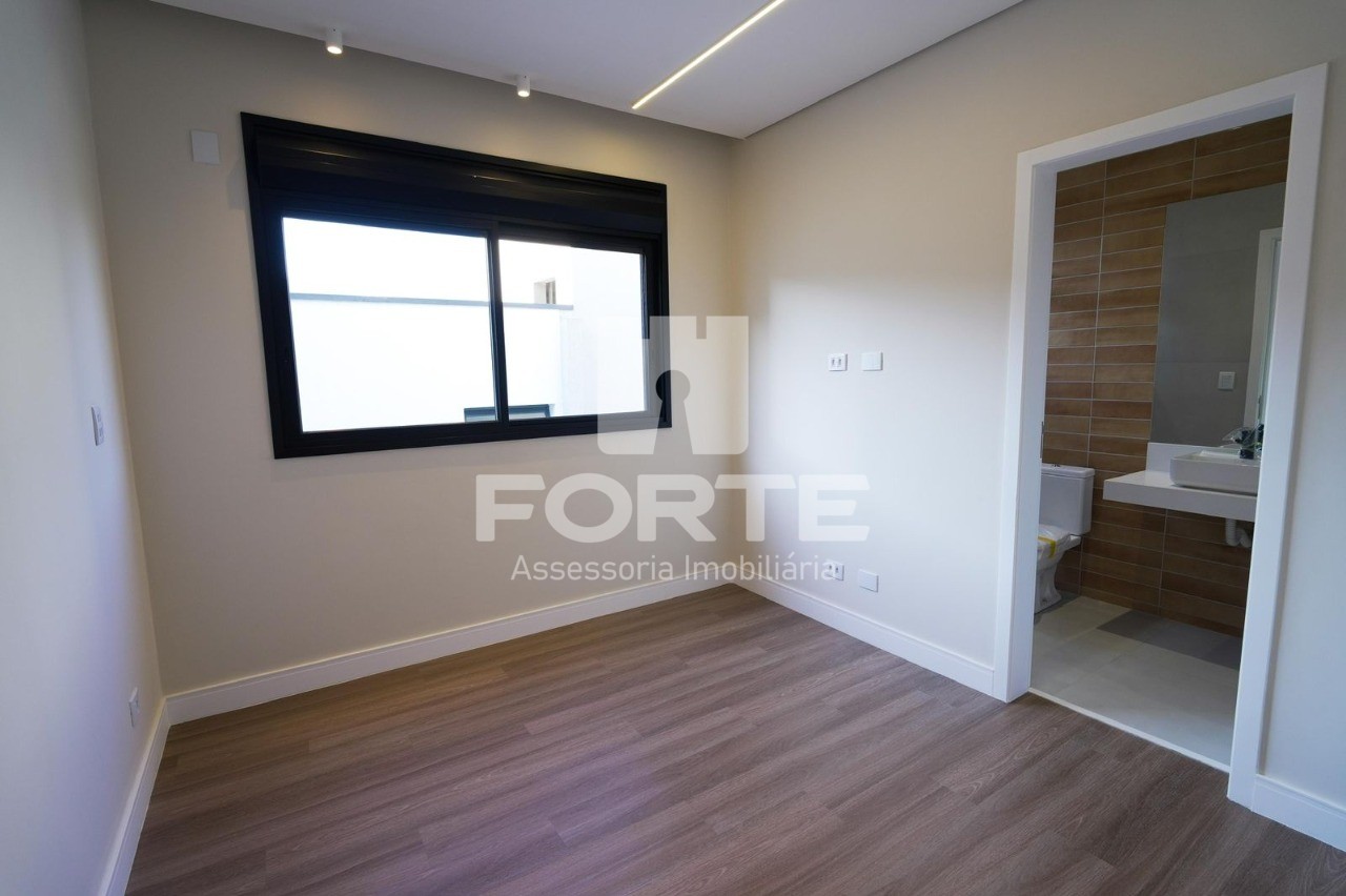 Casa à venda com 4 quartos, 263m² - Foto 25