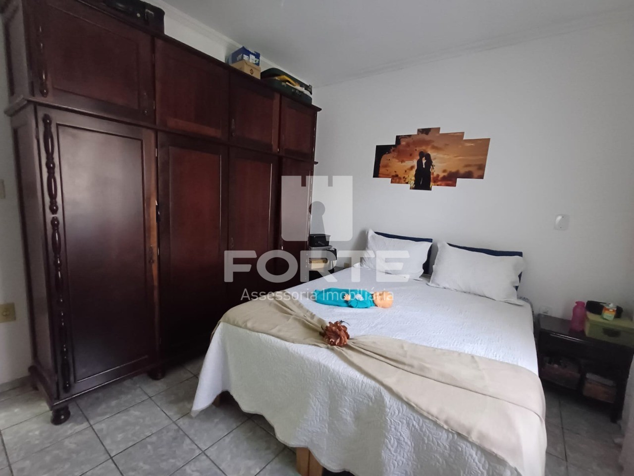 Casa à venda com 3 quartos, 300m² - Foto 9