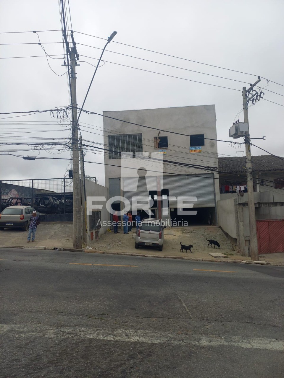 Depósito-Galpão-Armazém para alugar, 300m² - Foto 1