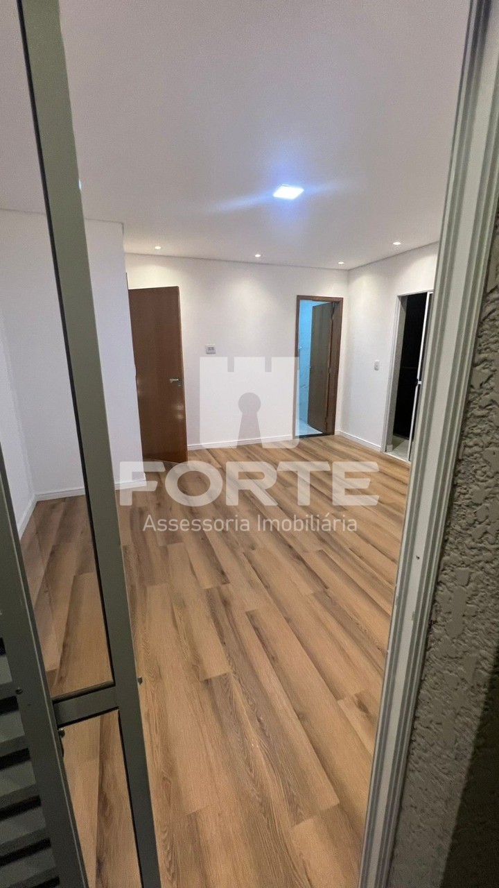 Casa à venda com 3 quartos, 176m² - Foto 4