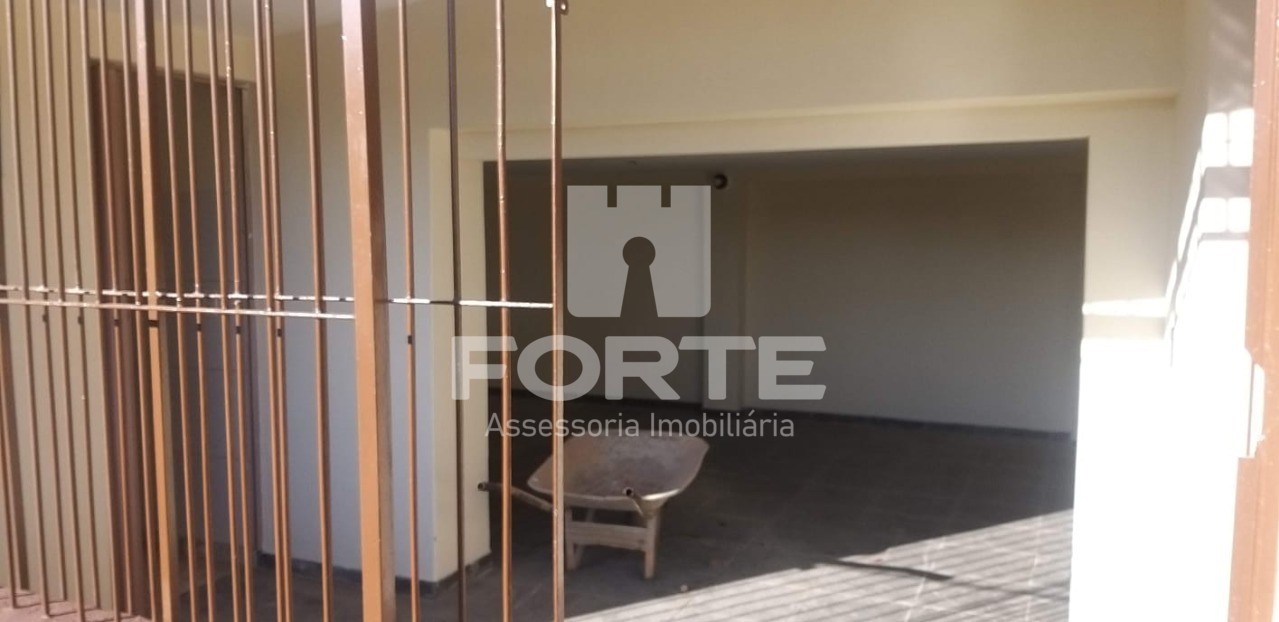 Casa à venda com 4 quartos, 400m² - Foto 13