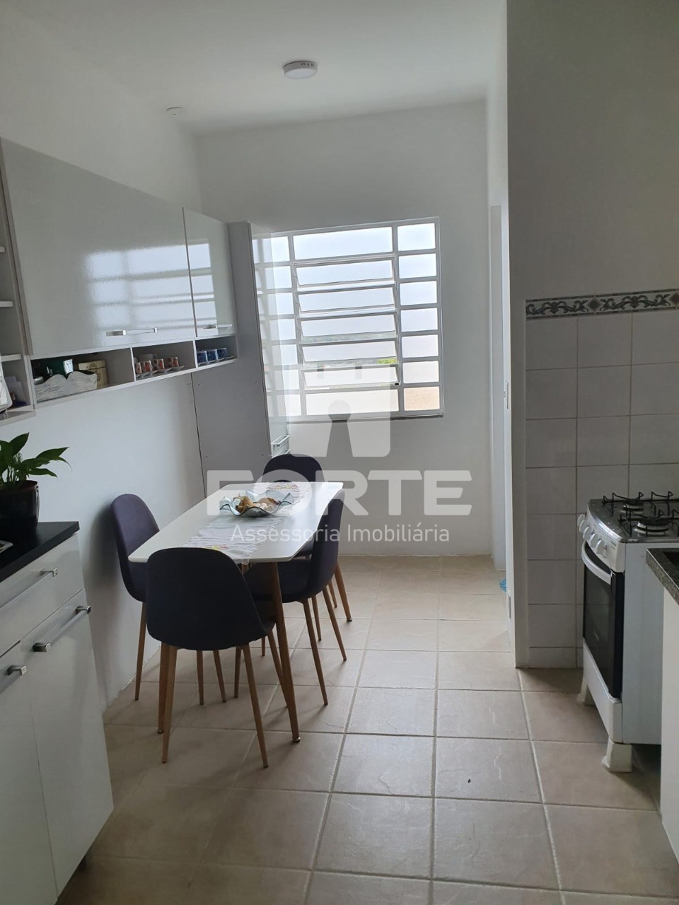 Apartamento à venda com 2 quartos, 115m² - Foto 4