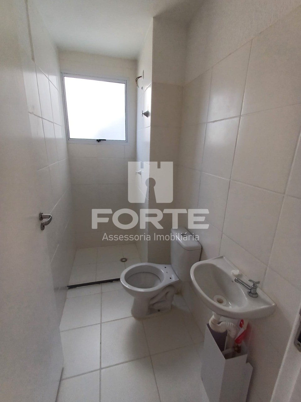 Apartamento para alugar com 2 quartos, 65m² - Foto 7