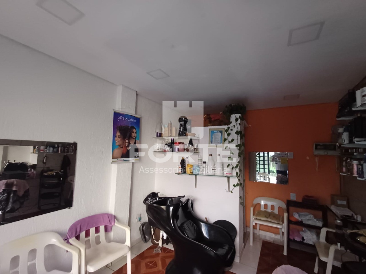 Casa à venda com 3 quartos, 300m² - Foto 32