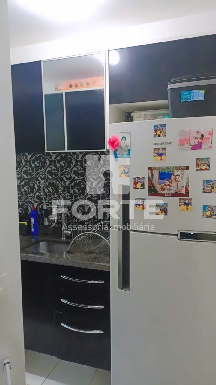 Apartamento à venda com 2 quartos, 50m² - Foto 7