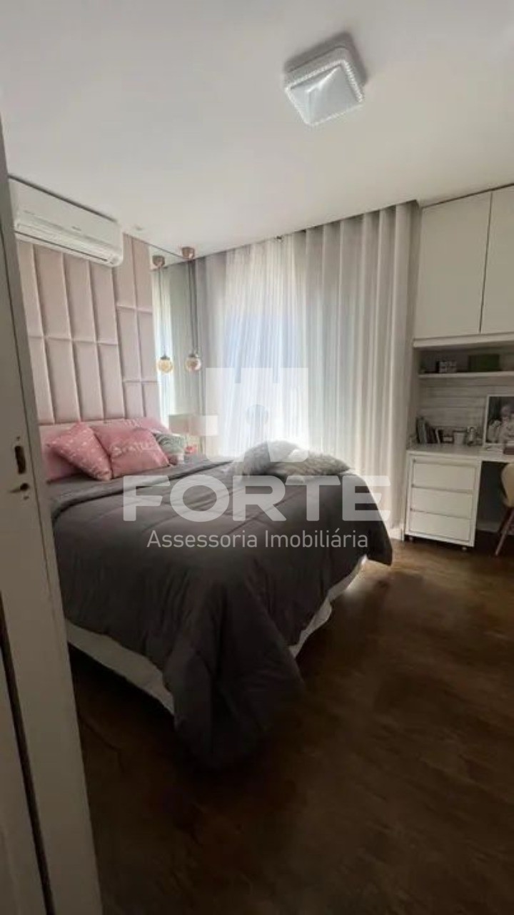 Casa à venda com 3 quartos, 128m² - Foto 2