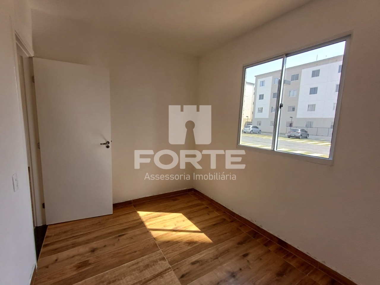 Apartamento para alugar com 2 quartos, 65m² - Foto 5