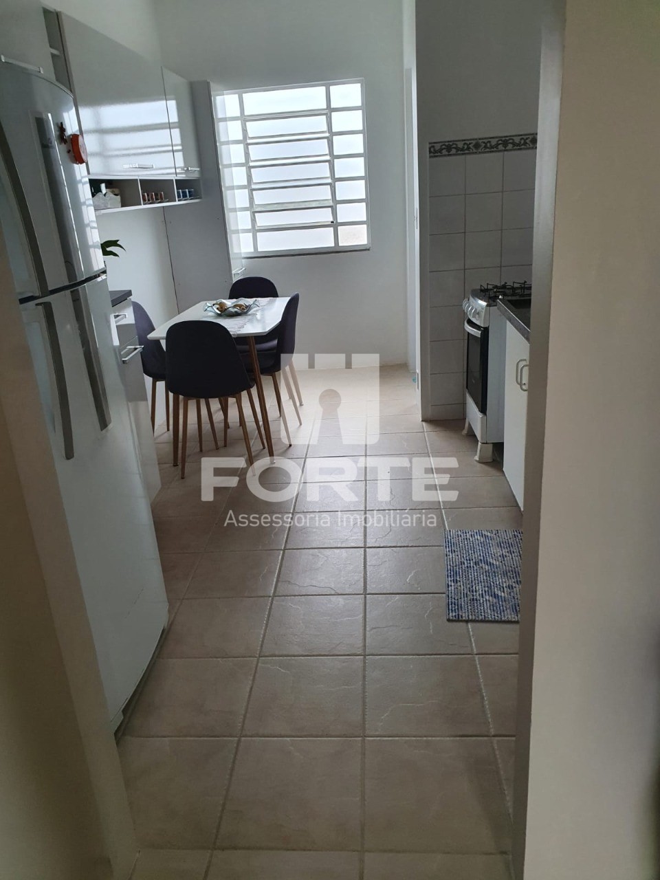 Apartamento à venda com 2 quartos, 115m² - Foto 2