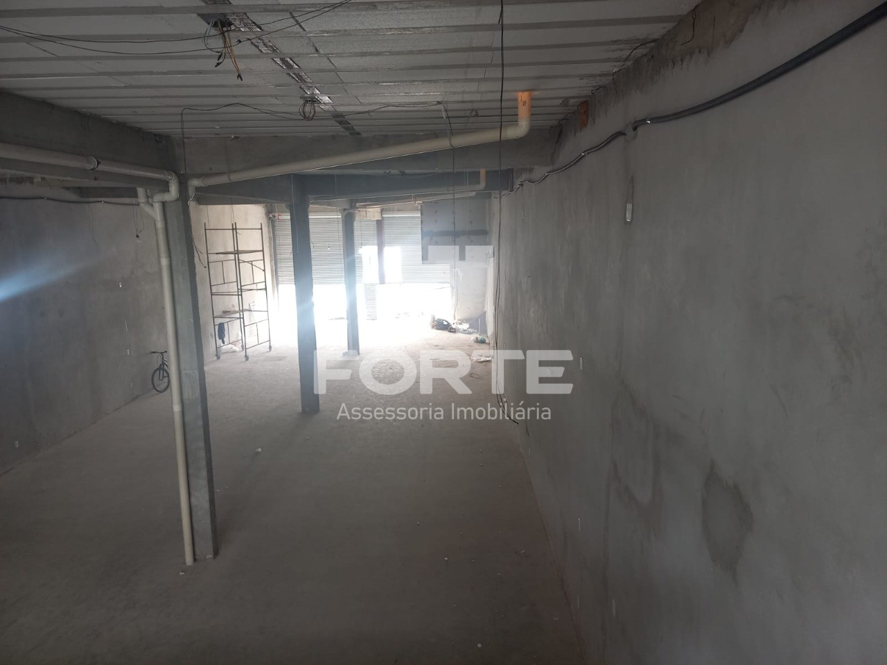 Depósito-Galpão-Armazém para alugar, 300m² - Foto 14