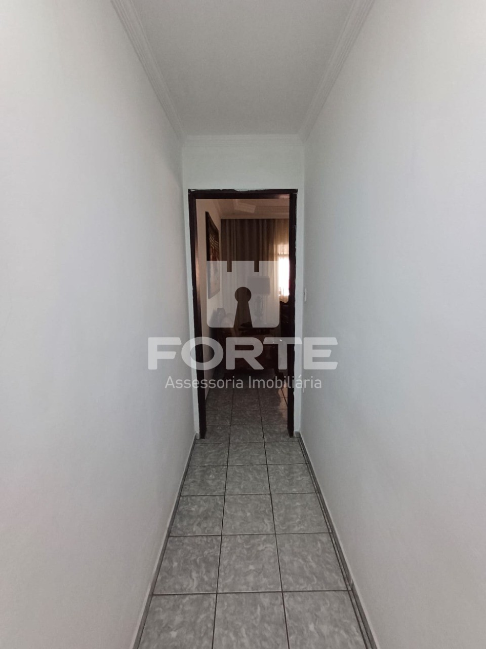 Casa à venda com 3 quartos, 300m² - Foto 6