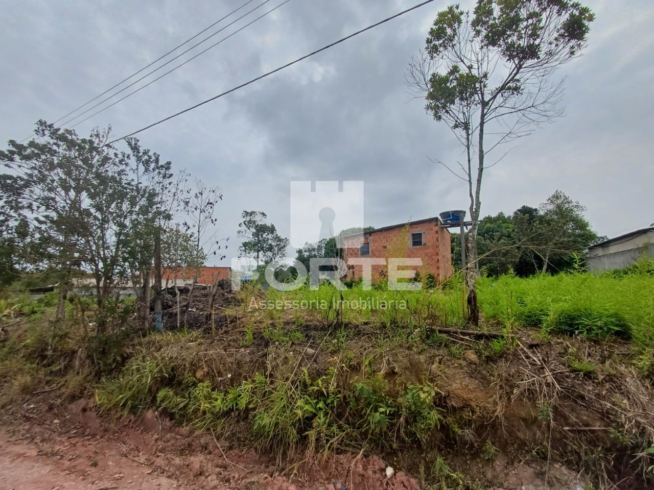 Terreno à venda, 1890m² - Foto 4