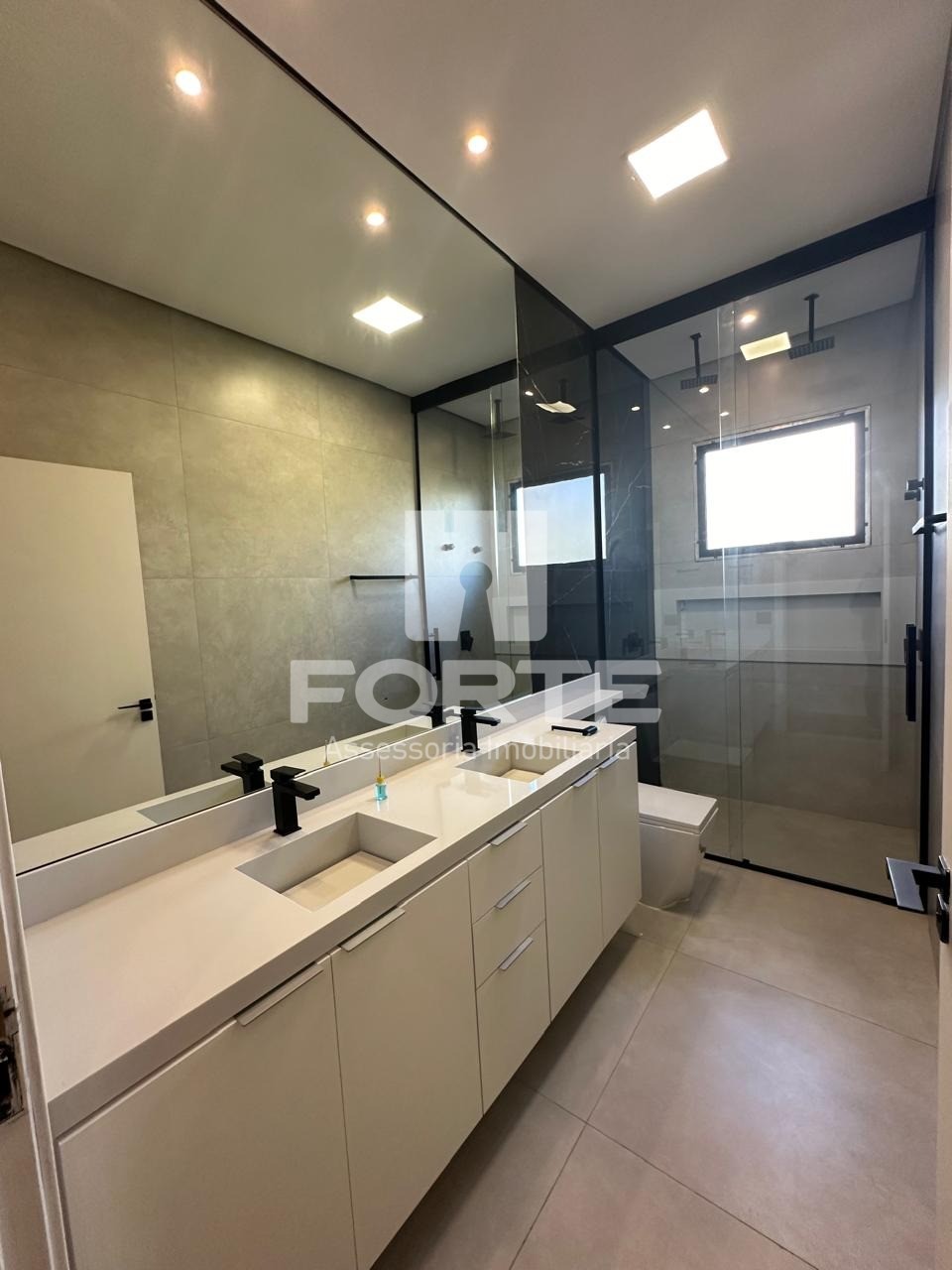 Casa à venda com 4 quartos, 360m² - Foto 19