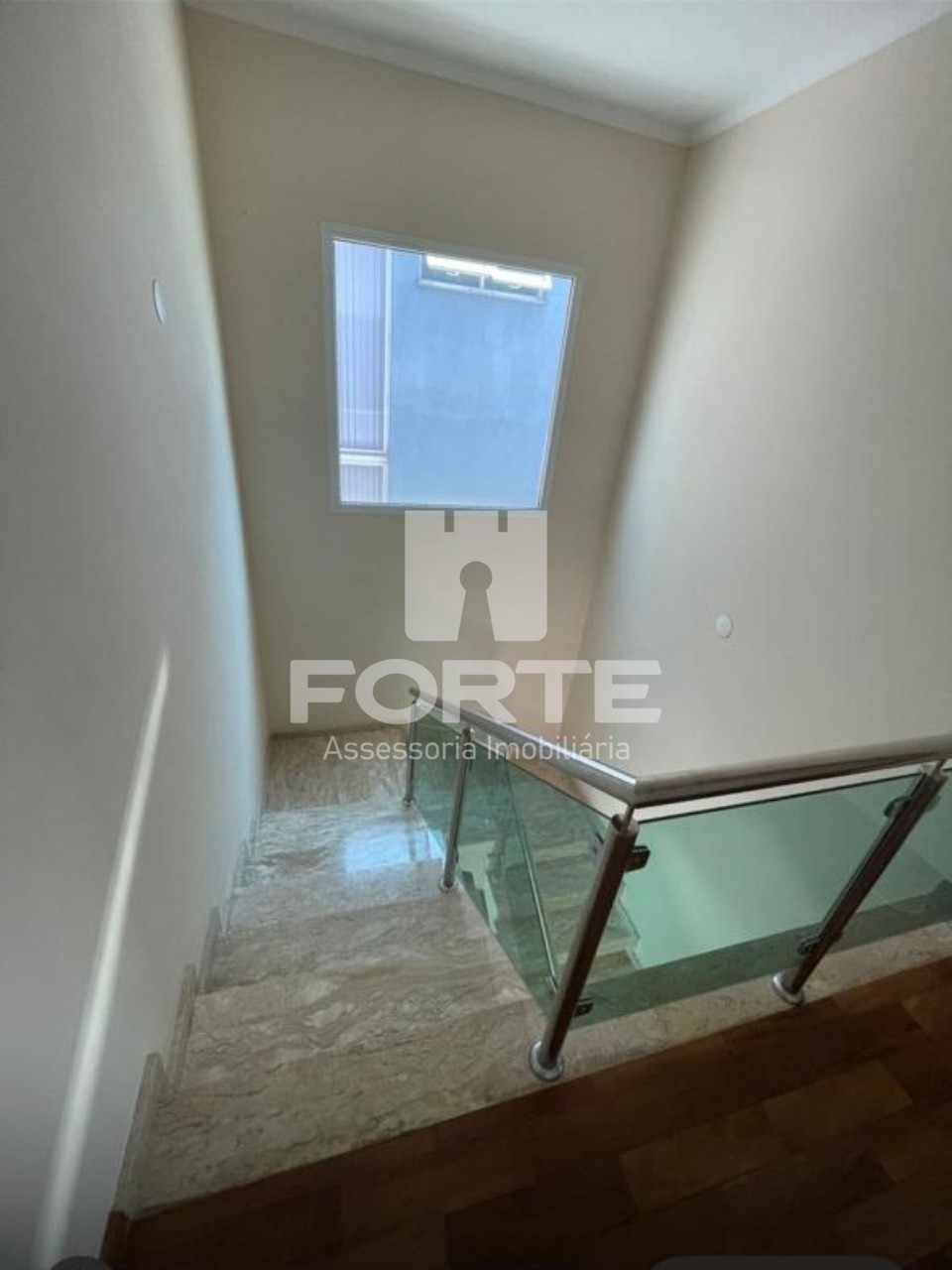 Casa à venda e aluguel com 3 quartos, 200m² - Foto 28