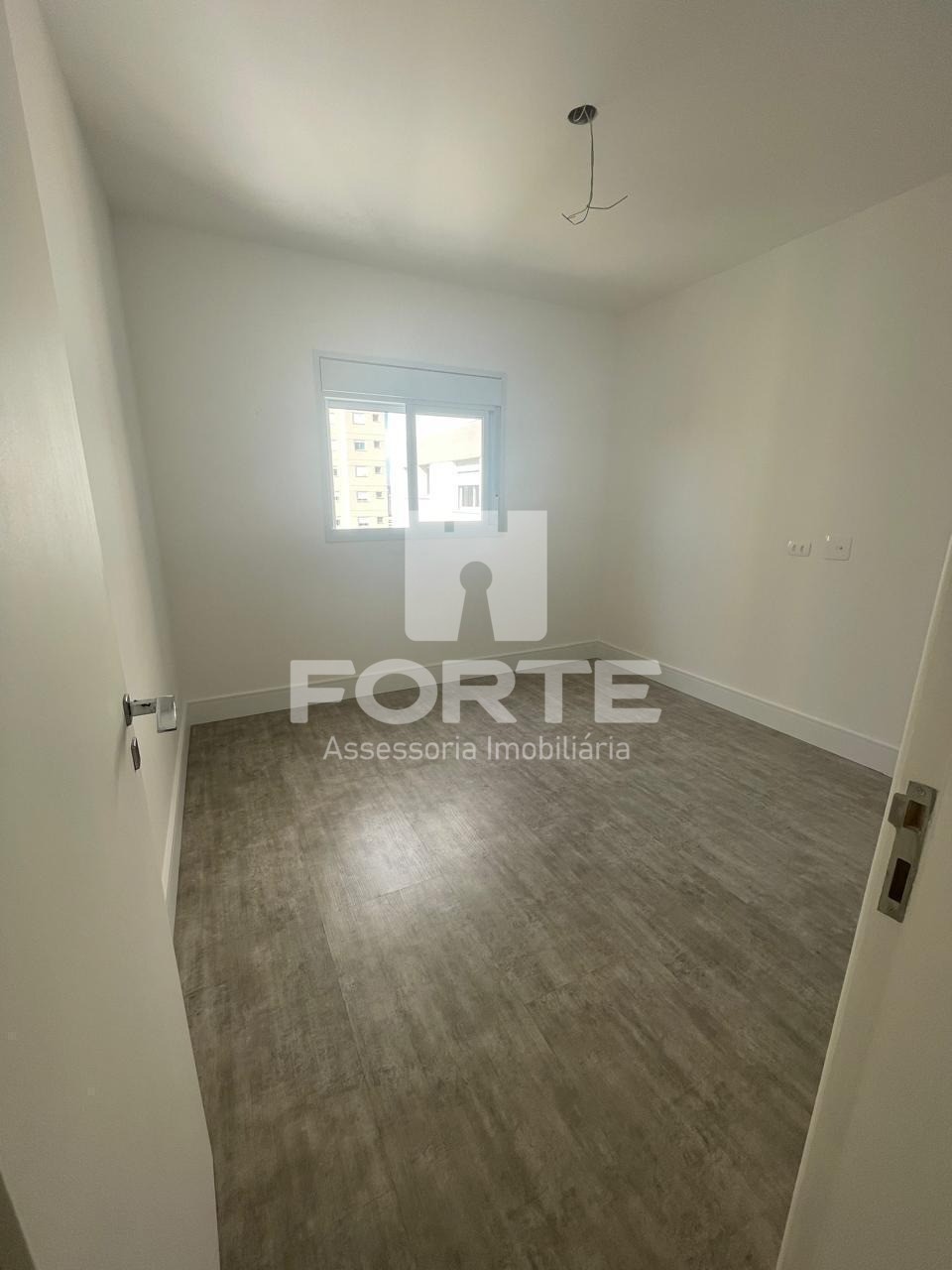 Apartamento à venda com 2 quartos, 84m² - Foto 9